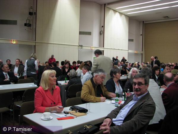 2009-03-29 15-33-01.JPG - Die Linke Parteitag in SLS